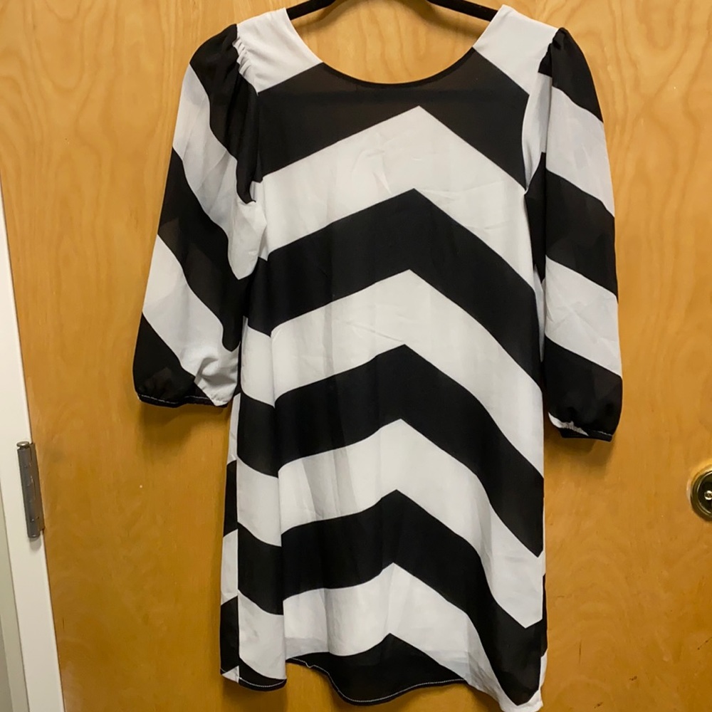 Size 14 (girls). Gianni Bini Girls Dress